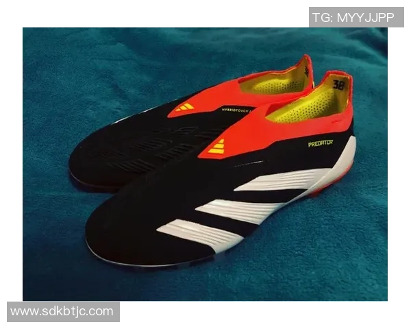 阿迪达斯足球鞋代言球星名单及其影响力分析